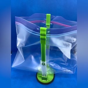 Adjustable Bag Holder For Food Storage